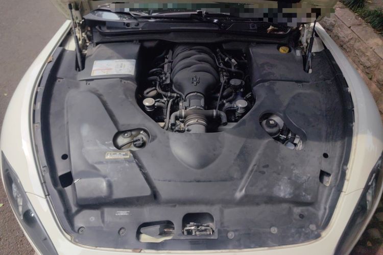 Used Maserati GranTurismo 2007 4.2L Standard Edition Engine Bay