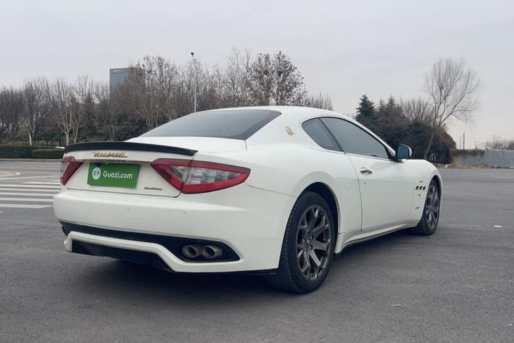 Used Maserati GranTurismo 2007 4.2L Standard Edition Exterior 3