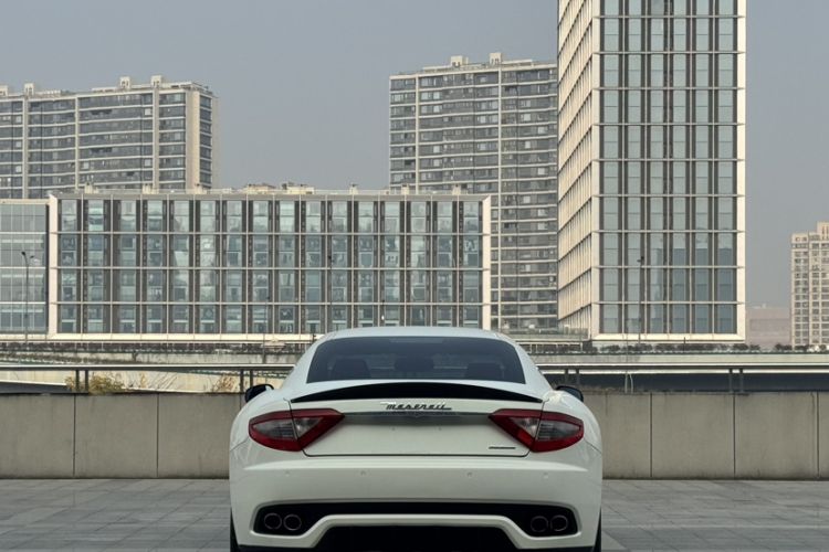 Used Maserati GranTurismo 2007 4.2L Standard Edition Exterior 3