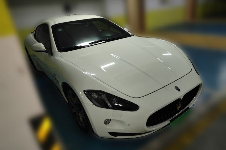 Used Maserati GranTurismo 2007 4.2L Standard Edition Front Right 45 Deg