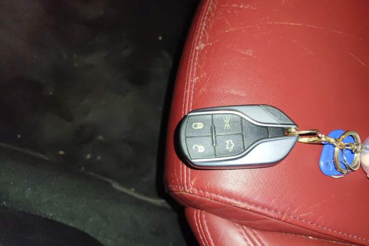Used Maserati GranTurismo 2007 4.2L Standard Edition Interior 1