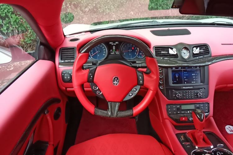 Used Maserati GranTurismo 2007 4.2L Standard Edition Steering Wheel