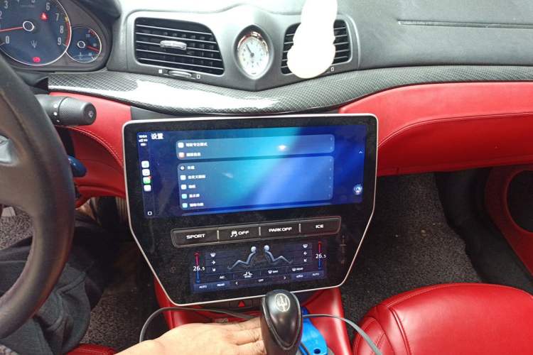 Used Maserati GranTurismo 2007 4.2L Standard Edition Audio And AC Panel