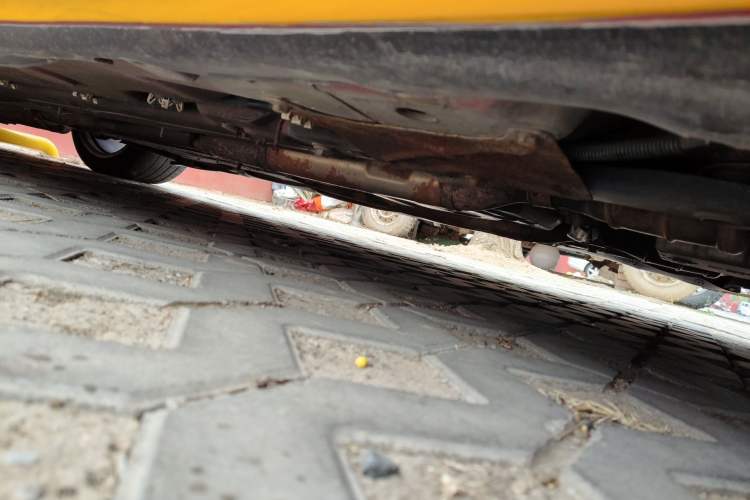 Used Maserati GranTurismo 2007 4.2L Standard Edition Chassis Front Right