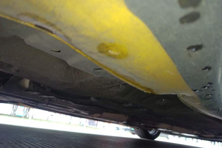 Used Maserati GranTurismo 2007 4.2L Standard Edition Chassis Rear Right
