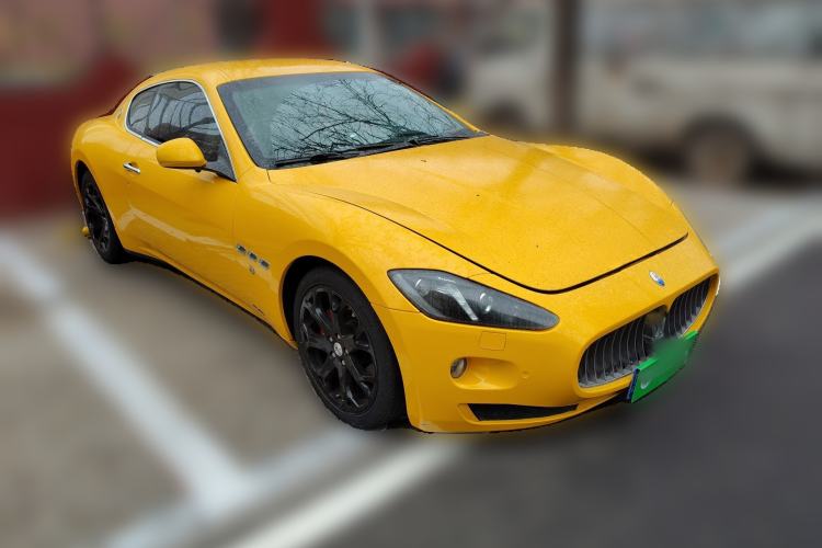 Used Maserati GranTurismo 2007 4.2L Standard Edition Front Right 45 Deg