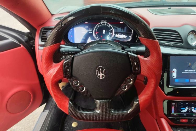 Used Maserati GranTurismo 2008 4.7L Sport Steering Wheel