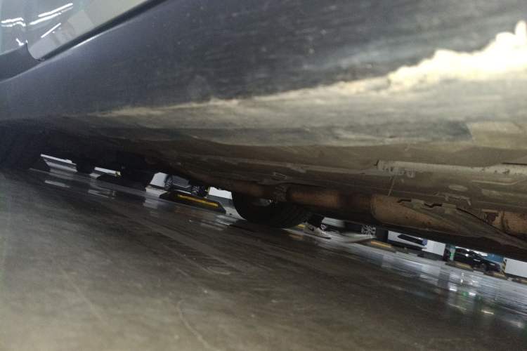 Used Maserati GranTurismo 2008 4.7L Sport Chassis Front Right