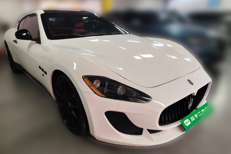 Used Maserati GranTurismo 2008 4.7L Sport Front Right 45 Deg