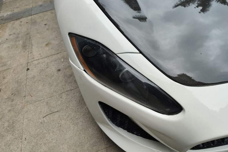 Used Maserati GranTurismo 2008 4.7L Sport Right Front Headlight