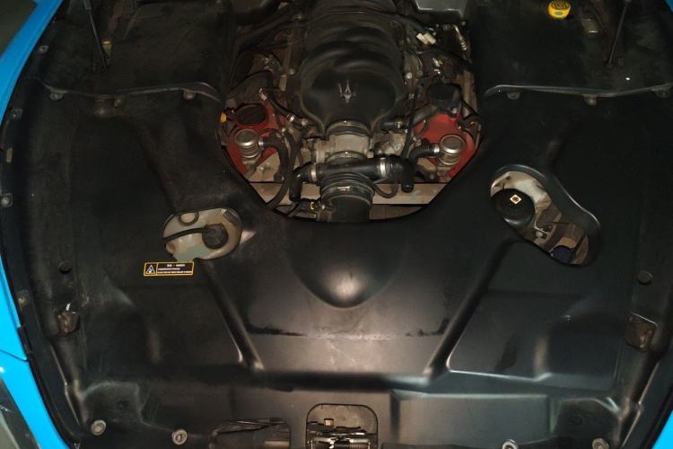 Used Maserati GranTurismo 2009 4.7L Sport Automatic Engine Bay