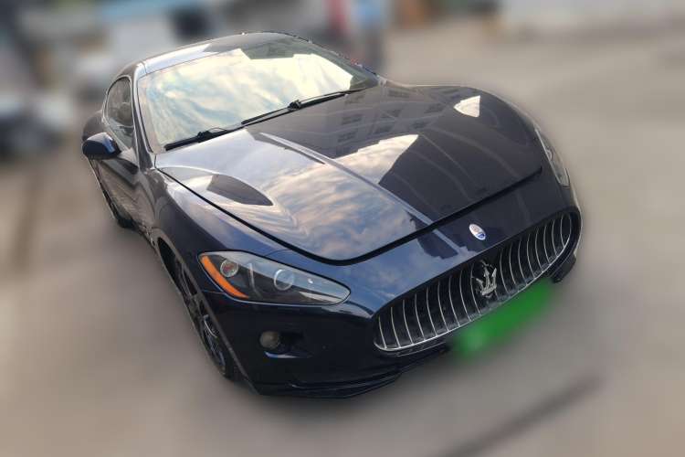 Used Maserati GranTurismo 2009 4.7L Sport Automatic Front Right 45 Deg