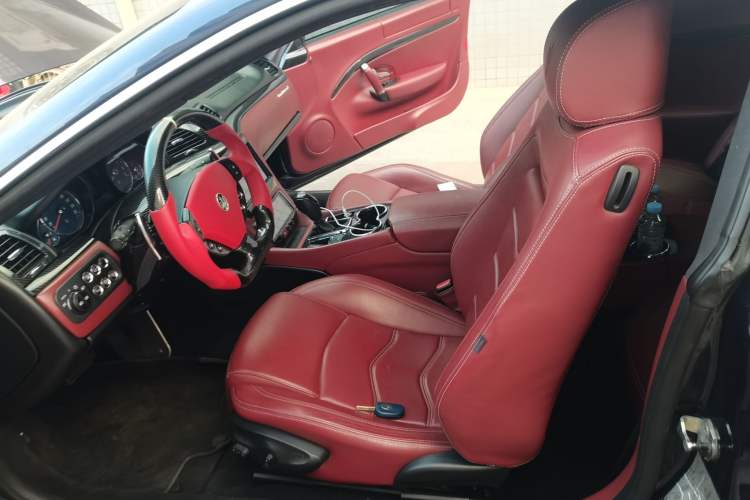 Used Maserati GranTurismo 2009 4.7L Sport Automatic Left Front Seat