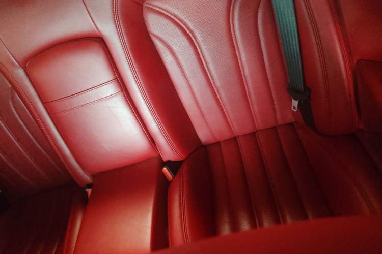 Used Maserati GranTurismo 2009 4.7L Sport Automatic Left Rear Seat