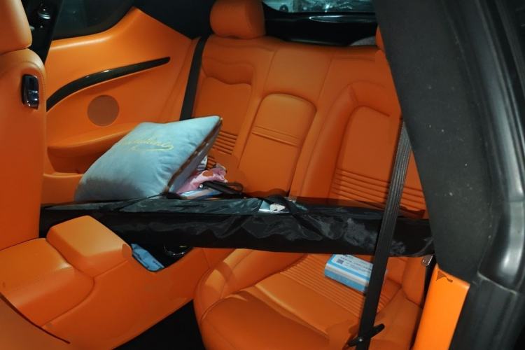 Used Maserati GranTurismo 2009 4.7L Sport Automatic Left Rear Seat