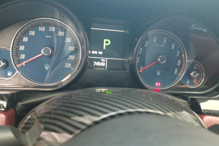Used Maserati GranTurismo 2009 4.7L Sport Automatic Odometer Close Up