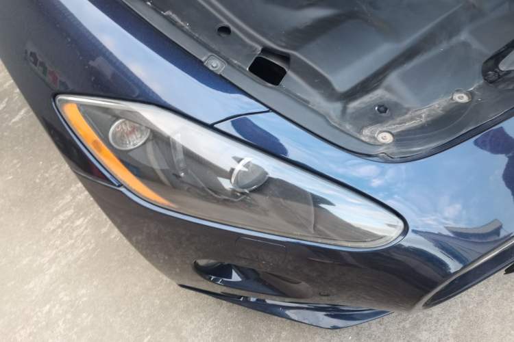 Used Maserati GranTurismo 2009 4.7L Sport Automatic Right Front Headlight