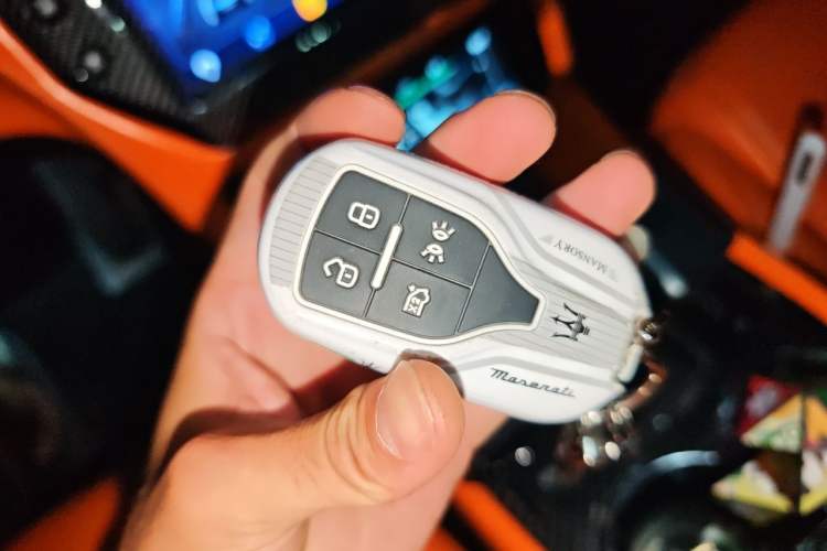 Used Maserati GranTurismo 2009 4.7L Sport Automatic Vehicle Key
