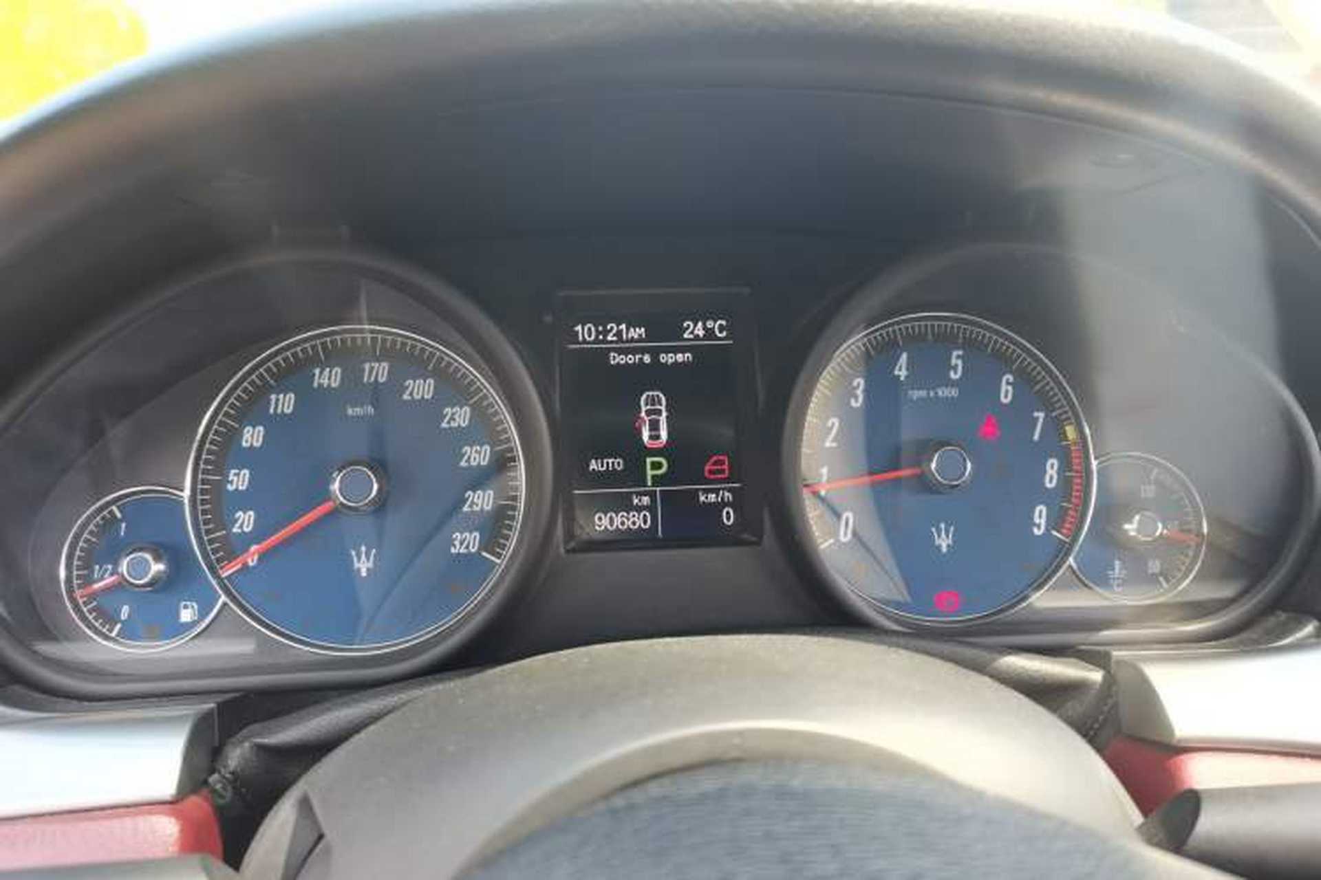 Used Maserati GranTurismo 2009 4.7L Sport Automatic Instrument Cluster