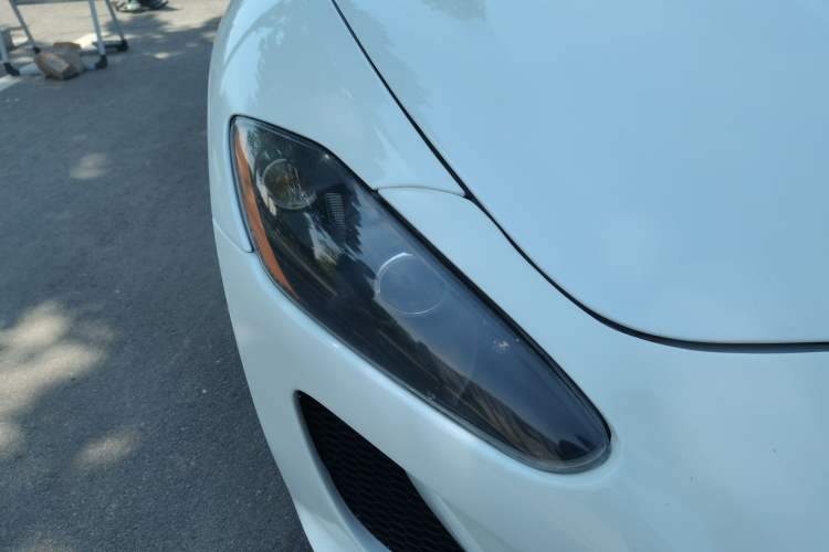 Used Maserati GranTurismo 2009 4.7L Sport Automatic Right Front Headlight