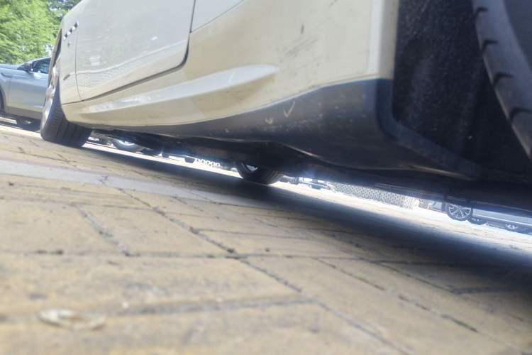 Used Maserati GranTurismo  Chassis Rear Left