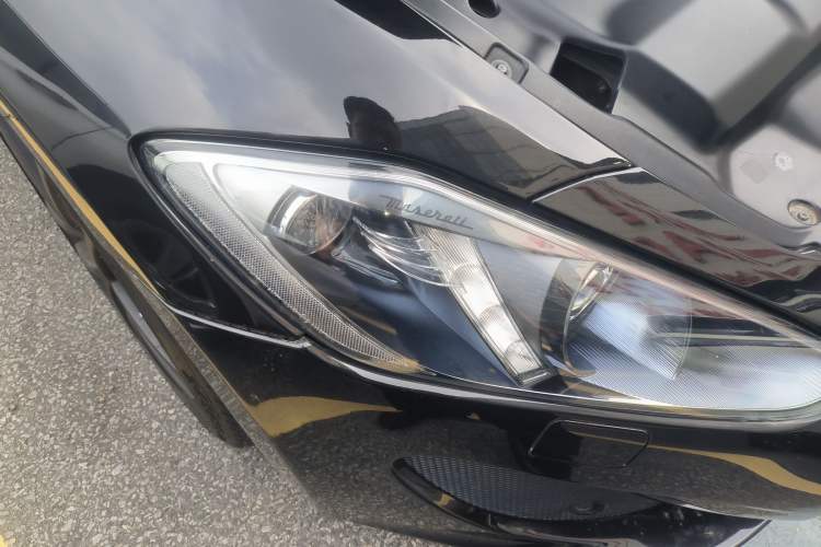 Used Maserati GranTurismo 2013 4.7L Sport Automatic Exterior 6