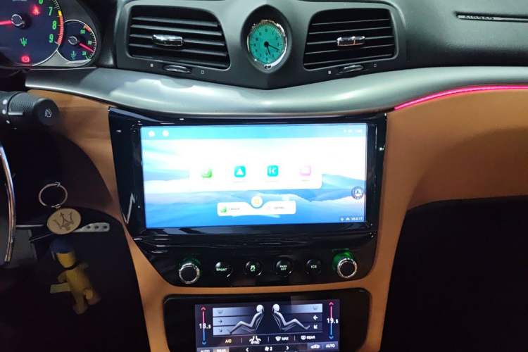 Used Maserati GranTurismo 2013 4.7L Sport Automatic Audio And AC Panel