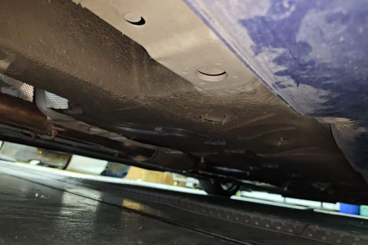 Used Maserati GranTurismo 2013 4.7L Sport Automatic Chassis Rear Right