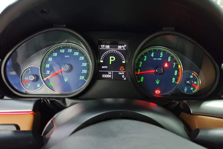 Used Maserati GranTurismo 2013 4.7L Sport Automatic Instrument Cluster