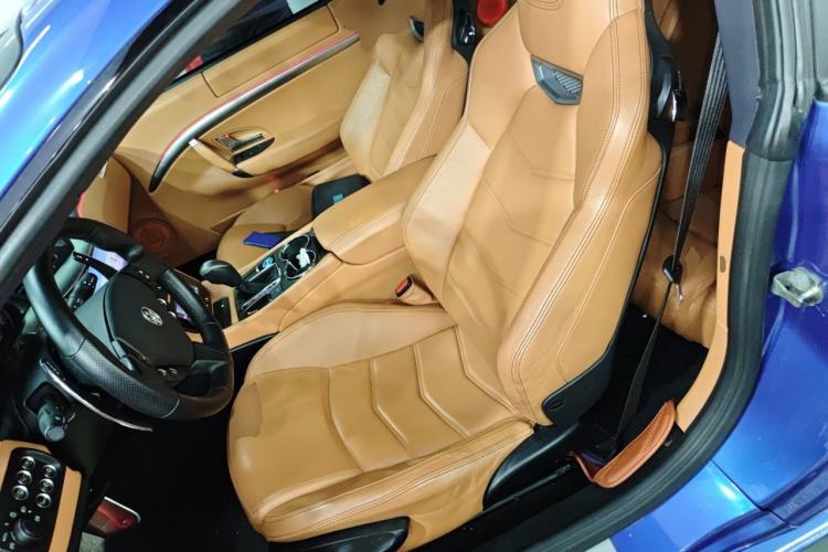 Used Maserati GranTurismo 2013 4.7L Sport Automatic Left Front Seat