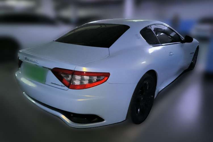 Used Maserati GranTurismo 2013 4.7L Sport Automatic Rear Right 45 Deg