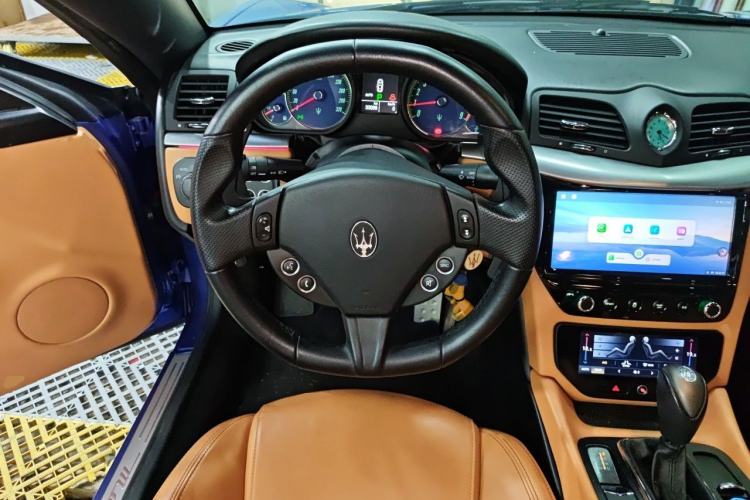 Used Maserati GranTurismo 2013 4.7L Sport Automatic Steering Wheel