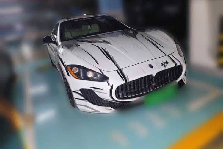 Used Maserati GranTurismo 2013 4.7L Sport F1 Front Right 45 Deg