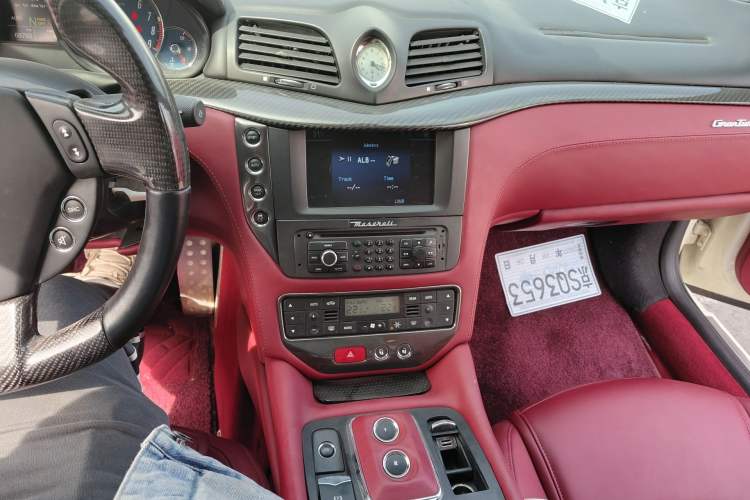 Used Maserati GranTurismo 2013 4.7L Sport F1 Audio And AC Panel