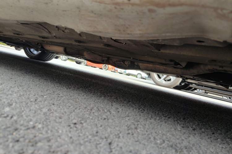 Used Maserati GranTurismo 2013 4.7L Sport F1 Chassis Rear Left