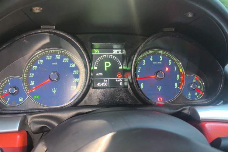 Used Maserati GranTurismo 2013 4.7L Sport Automatic Instrument Cluster