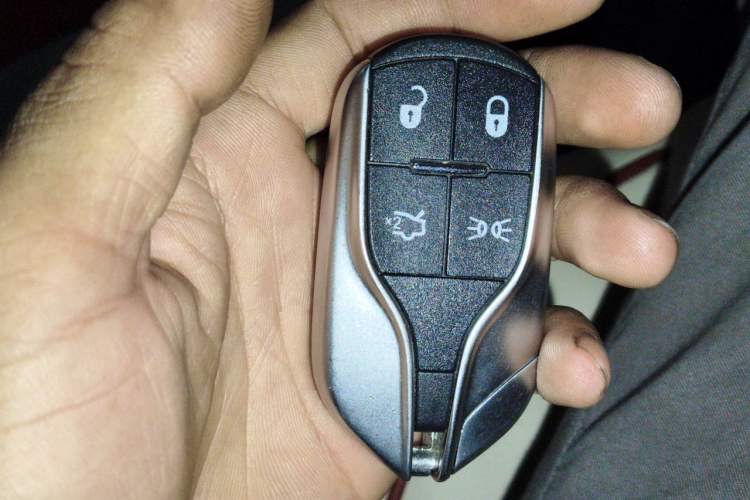 Used Maserati GranTurismo 2013 4.7L Sport Automatic Vehicle Key