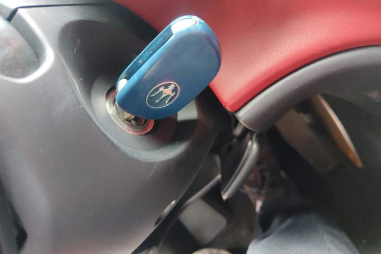 Used Maserati GranTurismo 2013 4.7L Sport Automatic Vehicle Key