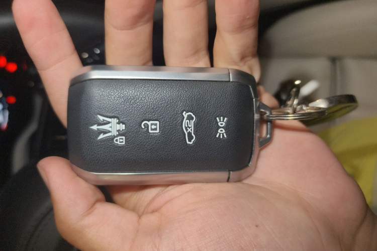 Used Maserati Grecale 2023 2.0T Modena Vehicle Key
