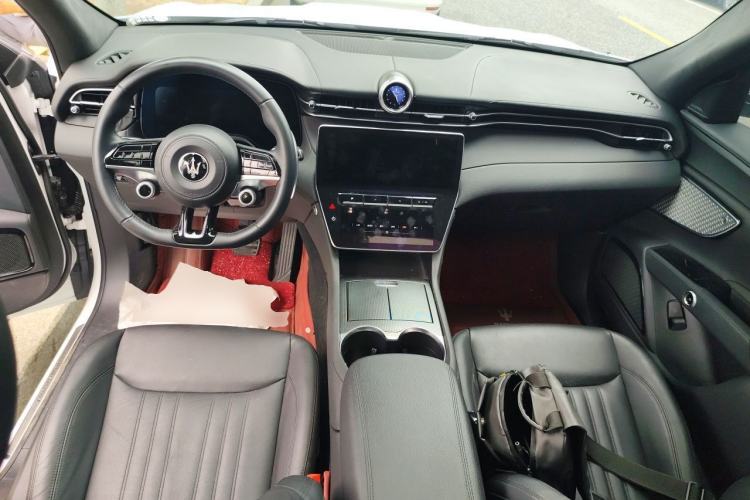 Used Maserati Grecale 2023 2.0T GT Center Console