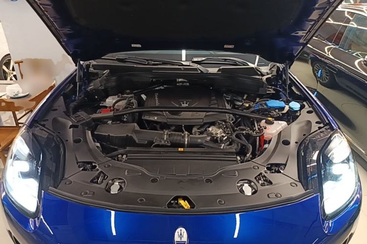 Used Maserati Grecale 2023 2.0T GT Engine Bay