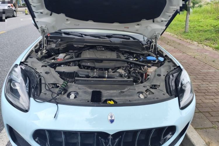 Used Maserati Grecale 2023 2.0T GT Engine Bay