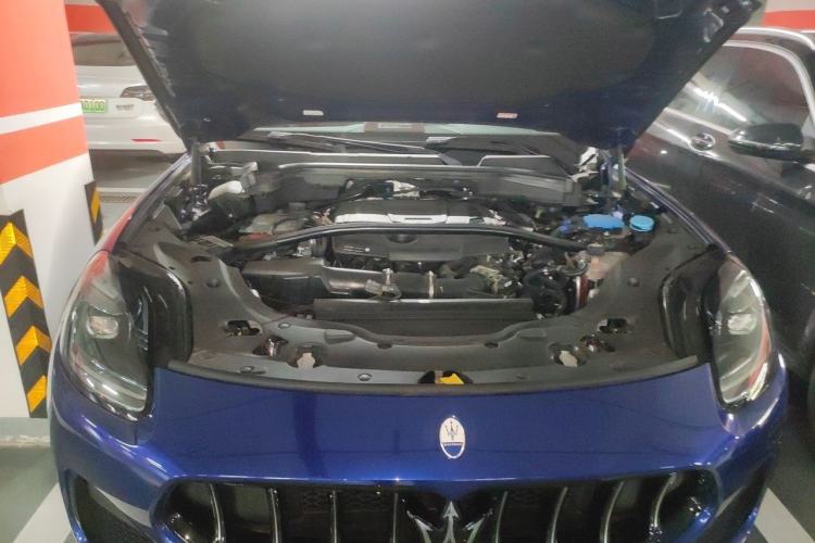 Used Maserati Grecale 2023 2.0T GT Engine Bay