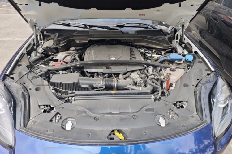 Used Maserati Grecale 2023 2.0T GT Engine Bay