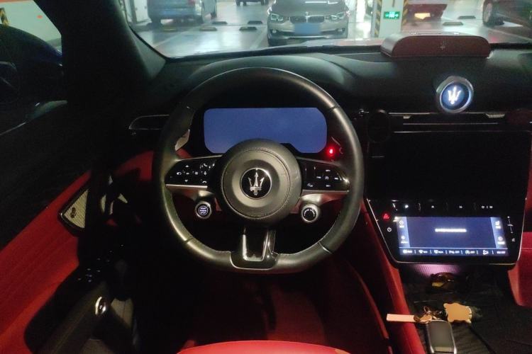 Used Maserati Grecale 2023 2.0T GT Steering Wheel