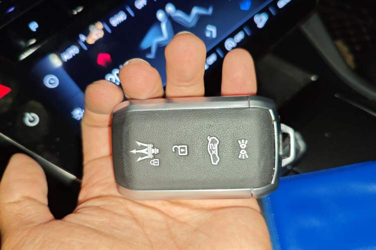 Used Maserati Grecale 2023 2.0T GT Vehicle Key