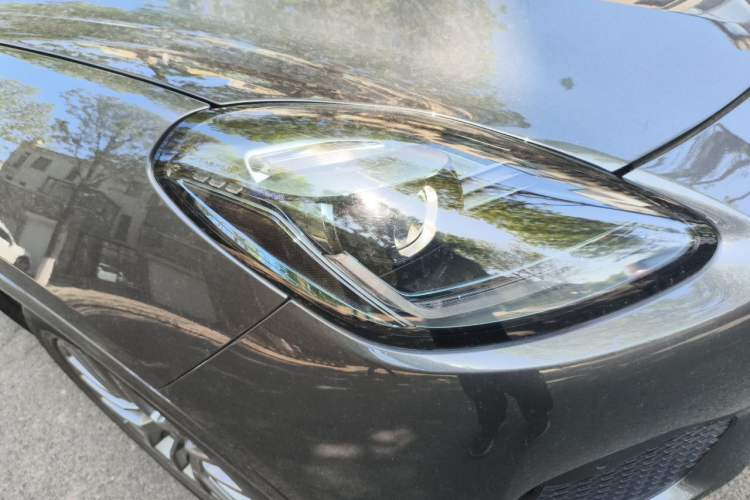Used Maserati Grecale 2023 2.0T GT Right Front Headlight