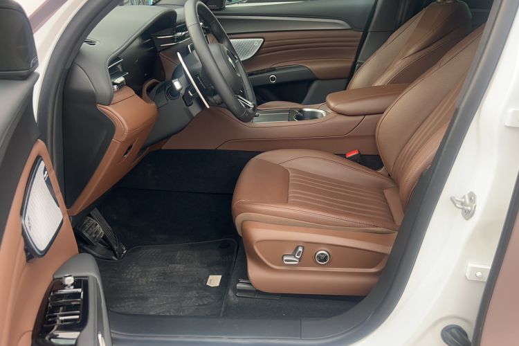 Used Maserati Grecale 2023 2.0T GT Left Front Seat
