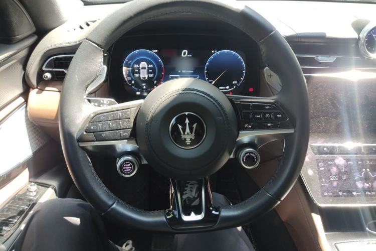 Used Maserati Grecale 2023 2.0T GT Steering Wheel