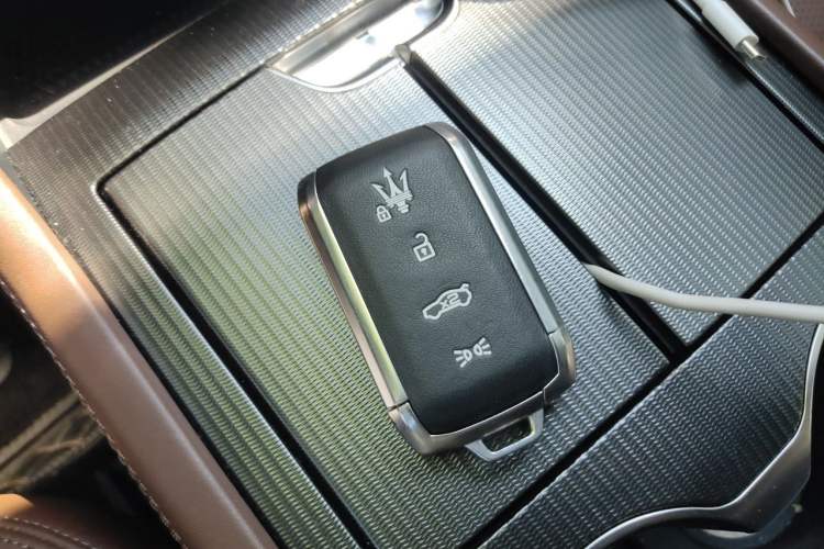 Used Maserati Grecale 2023 2.0T GT Vehicle Key